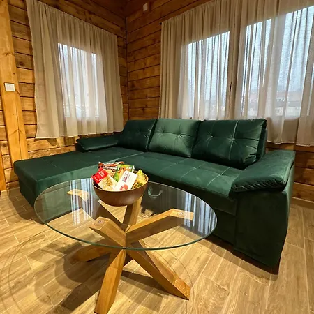 District - Riverside Luxury