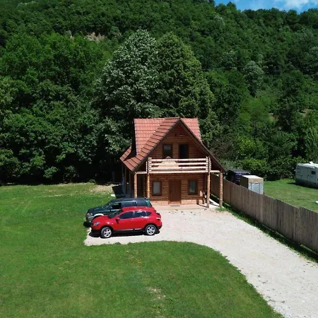 District - Riverside Luxury * Banja Luka